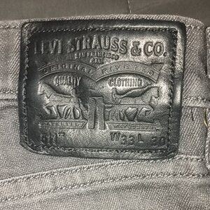 Levi women's skinny jeans
